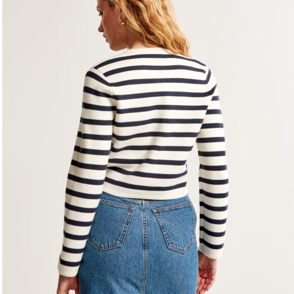 LuxeLoft Crew Sweater Jacket - Navy Stripe - Picture 3 of 9